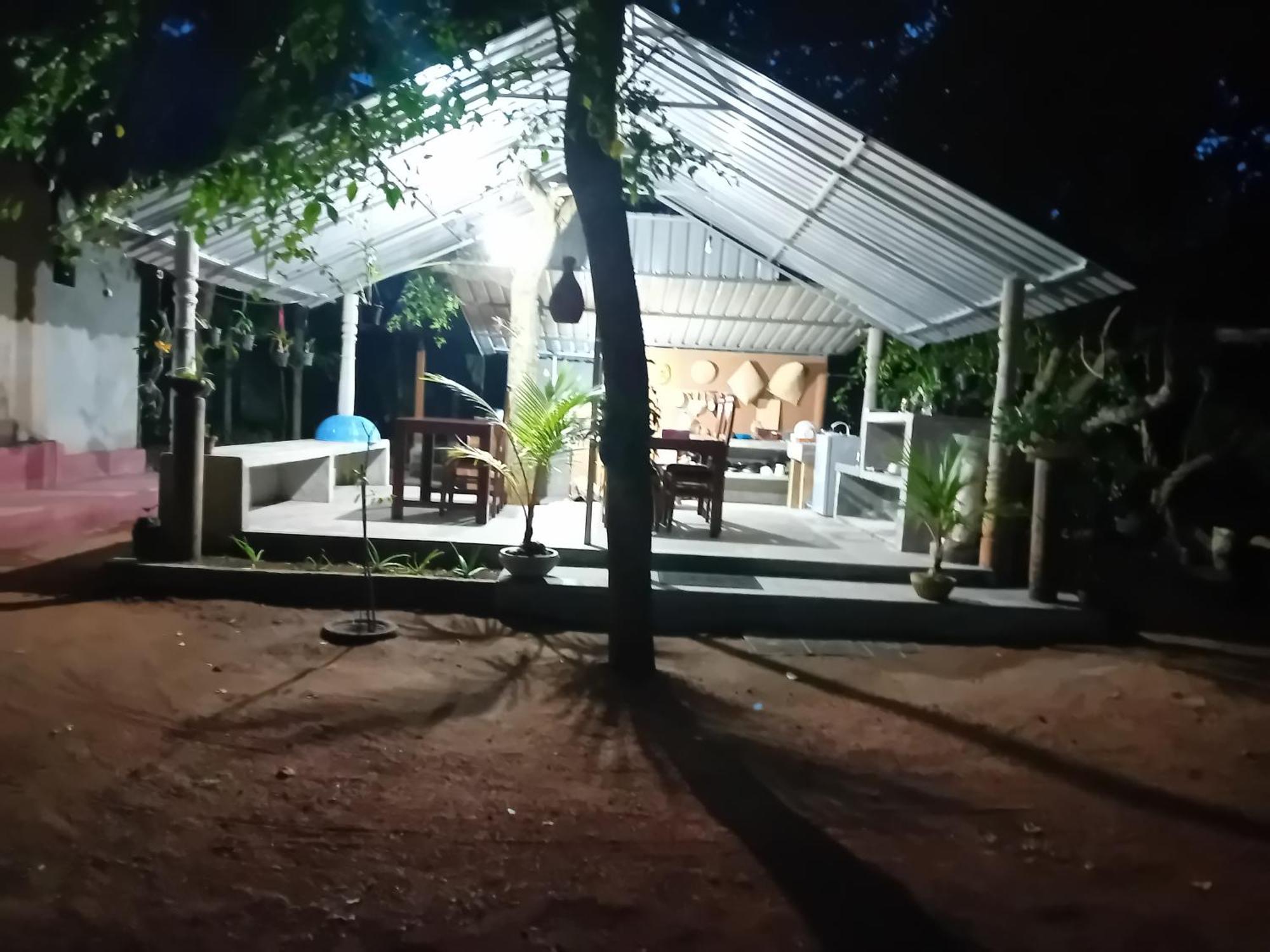 Yaluwa Tourist Rest Hotel Holambra Exterior foto